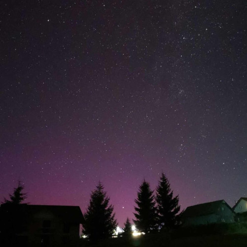 Imagini spectaculoase ale aurorei boreale surprinse în județul nostru