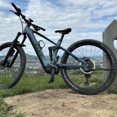 BisBike invită iubitorii de natură să exploreze Transilvania pe biciclete electrice