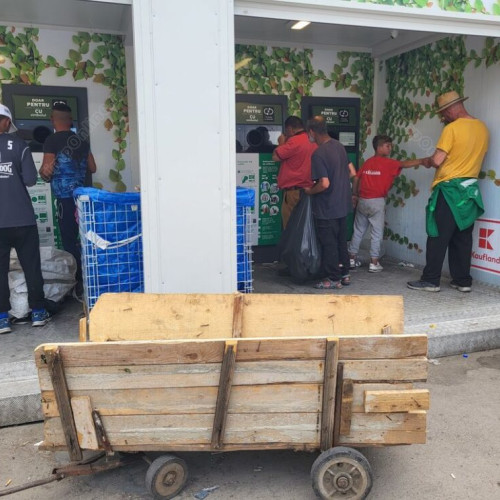 Automat pentru colectarea sticlelor instalat în comuna Ilva Mica