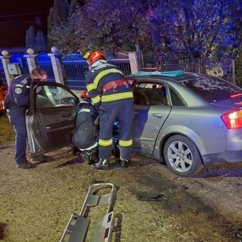 Accident rutier la Bistrita: Trei persoane ranite, dintre care doua cu fracturi