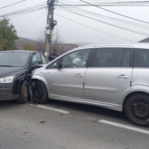 Trafic intens înainte de Luminatie: Șoferi neatenți pe străzi