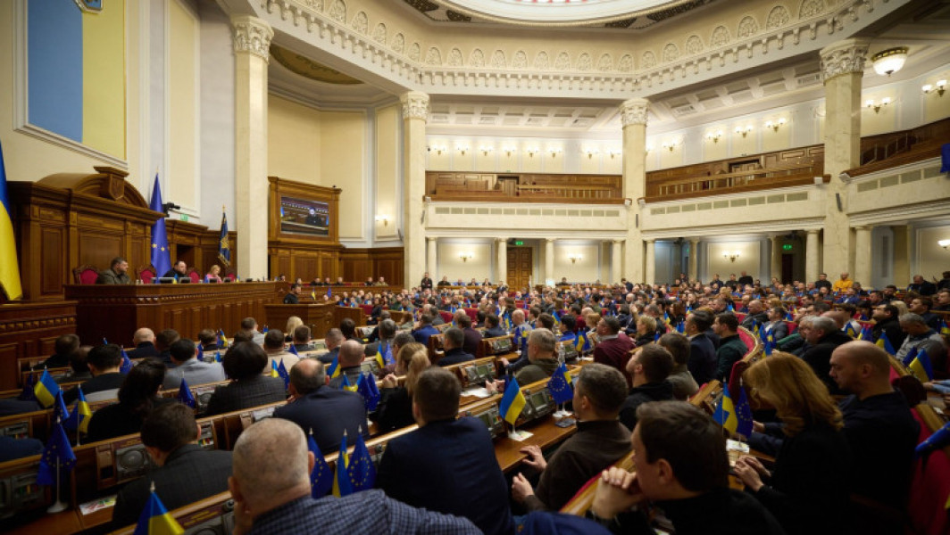 parlamentul ucrainei restabilește independentța instituțiilor anticorupție în contextul crizei politice