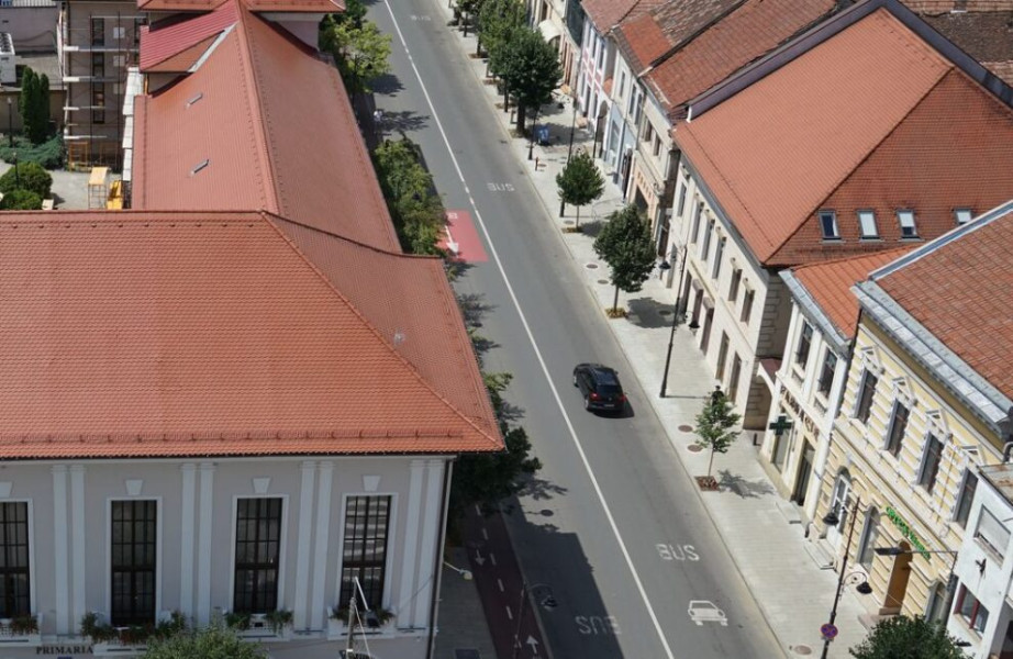 Poliția Locală acționează pentru fluidizarea traficului în fața mai multor unități de învățământ