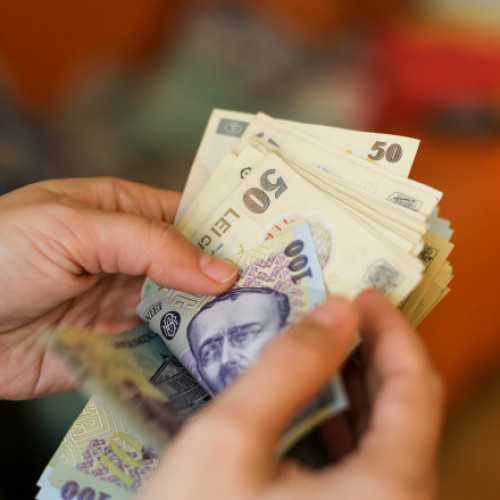 Vechimea în muncă rămâne criteriul esențial pentru pensie, cu opțiuni voluntare