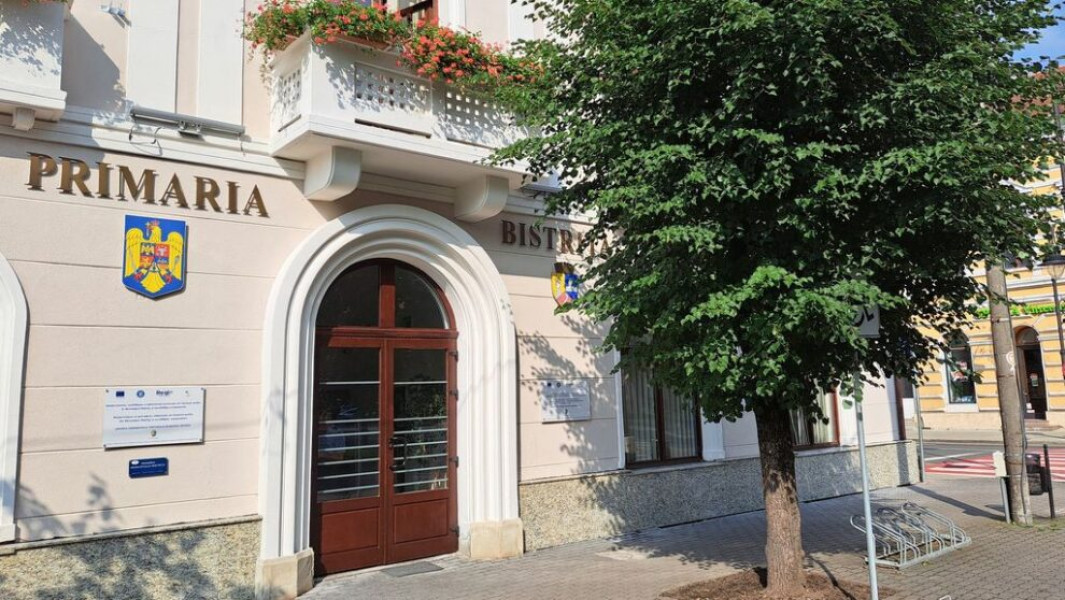Primăria Bistrița analizează reduceri de personal, cu două scenarii