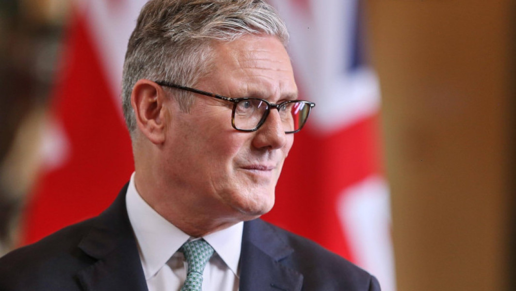 Keir Starmer susține libertatea de exprimare, dar subliniază limitele împotriva conținutului dăunător copiilor