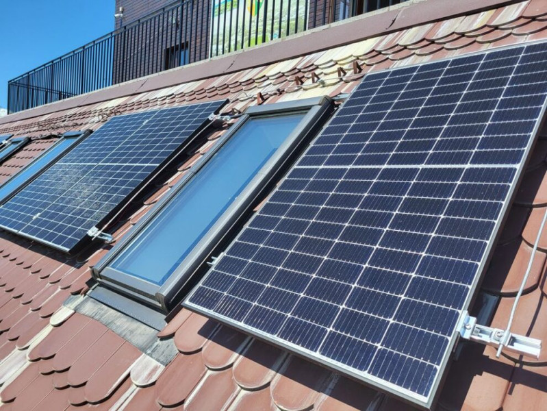 Programul REPowerEU a aprobat peste 3.500 dosare pentru panouri solare și reabilitări
