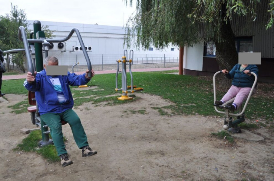 Administrația investește în aparate de fitness pentru adulți pentru un stil de viață sănătos