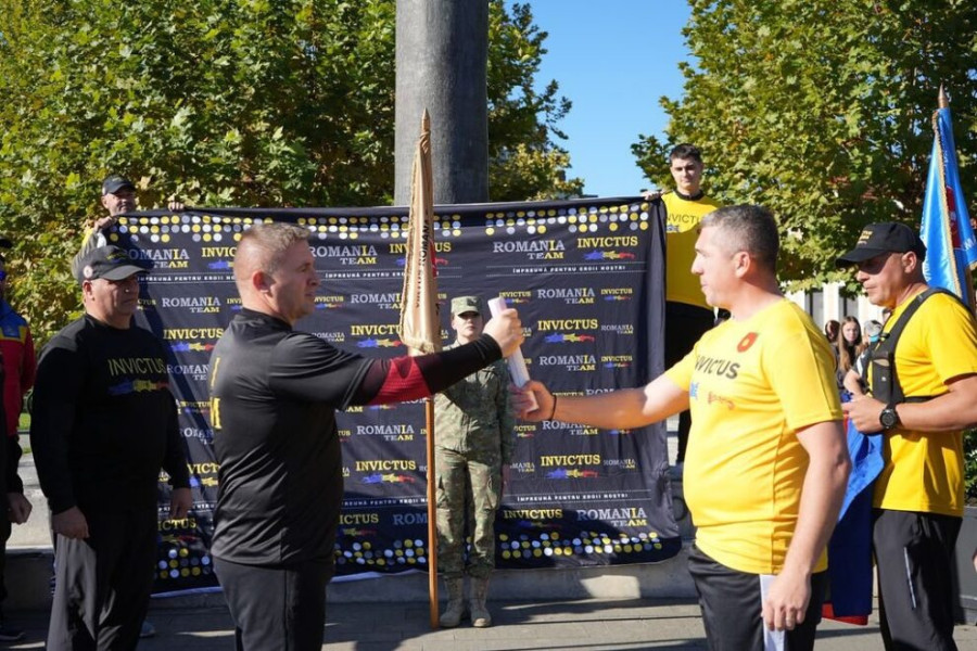 Ștafeta Veteranilor 2024: Drapelul Național parcurs până la Carei în memoria eroilor