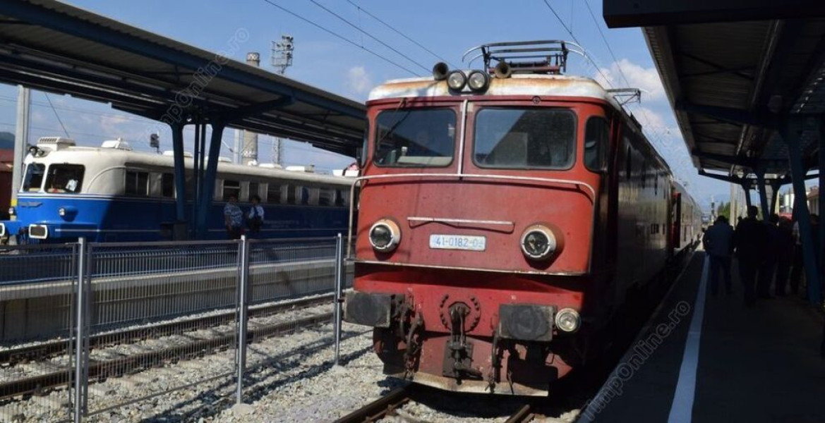 Trenurile Regio Bistrița Nord – Cluj-Napoca vor fi suspendate începând cu 21 octombrie