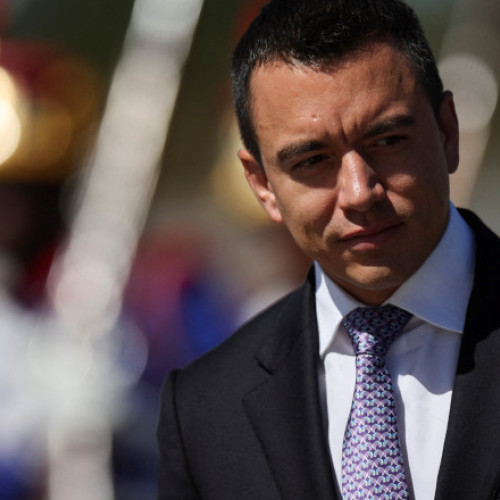 Președintele Ecuadorului susține că a fost ținta unei tentative de otrăvire