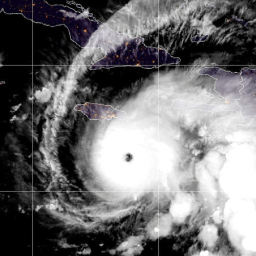 Uraganul Melissa devine categorie 5 și amenință Jamaica cu vânturi și inundații severe