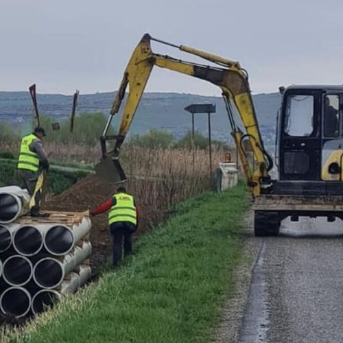 Reabilitarea conductei de apă de la Bistrița la Lechința: 350 de metri de țeavă deja introduși, alte 3 km estimată pentru luna aceasta